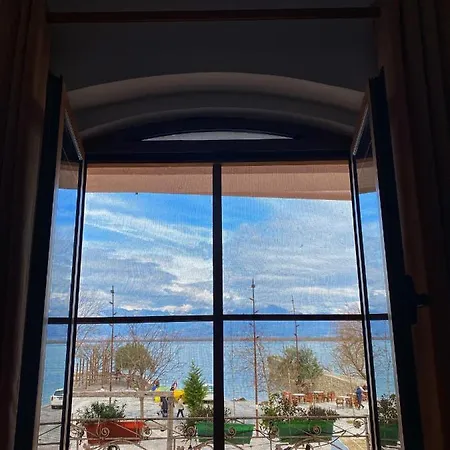 Lake Hostel Hostel Shkoder